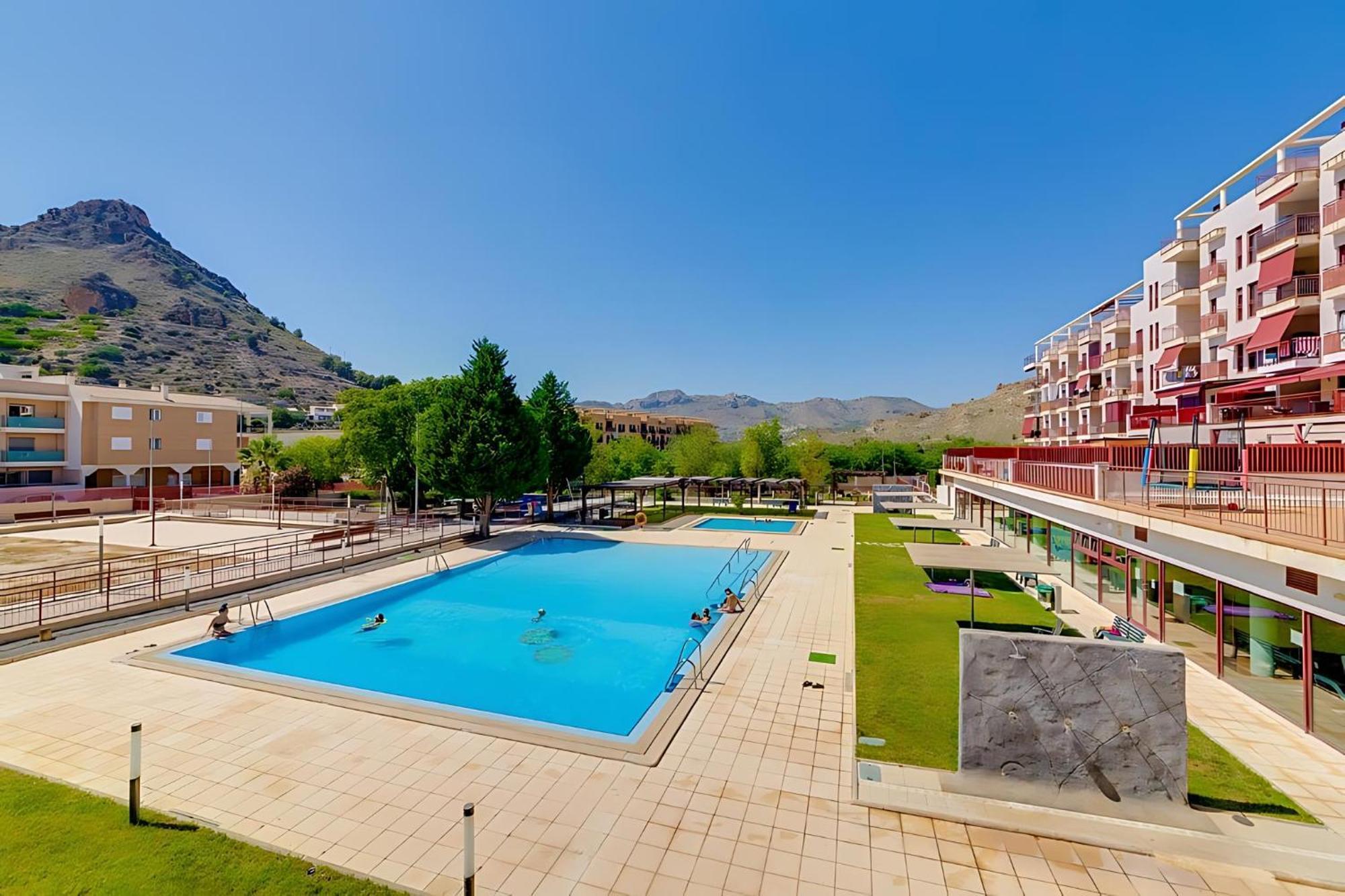 Balnea Experiences - Apartamentos Con Piscina Exterior, Jacuzzi Y Gimnasio Арчена Екстериор снимка
